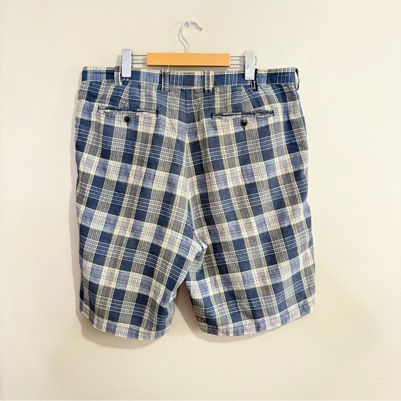 Vintage Tommy Bahama Blue Plaid Flat Front Shorts 75% Linen 25% Silk - Picture 10 of 15